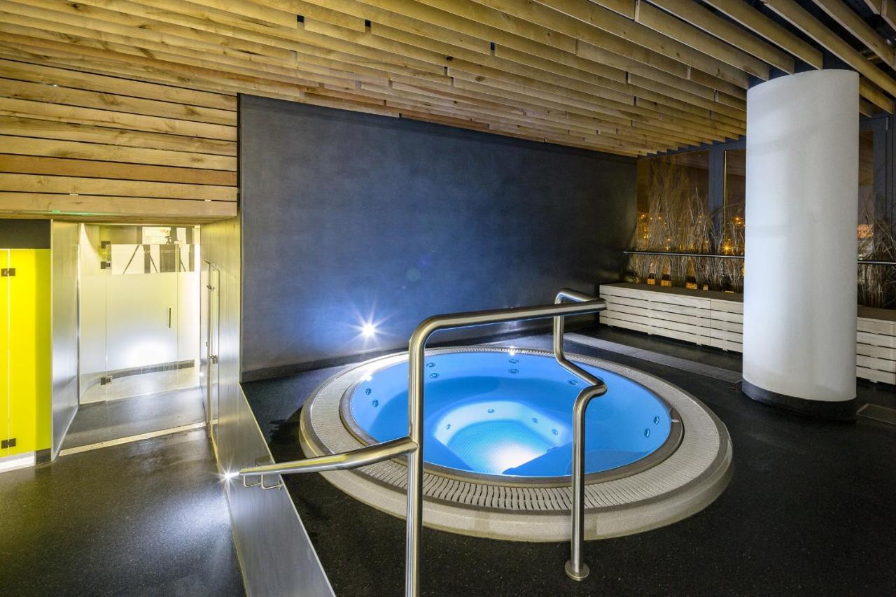 Vita Sana Apartments&Spa Zlin Luaran gambar